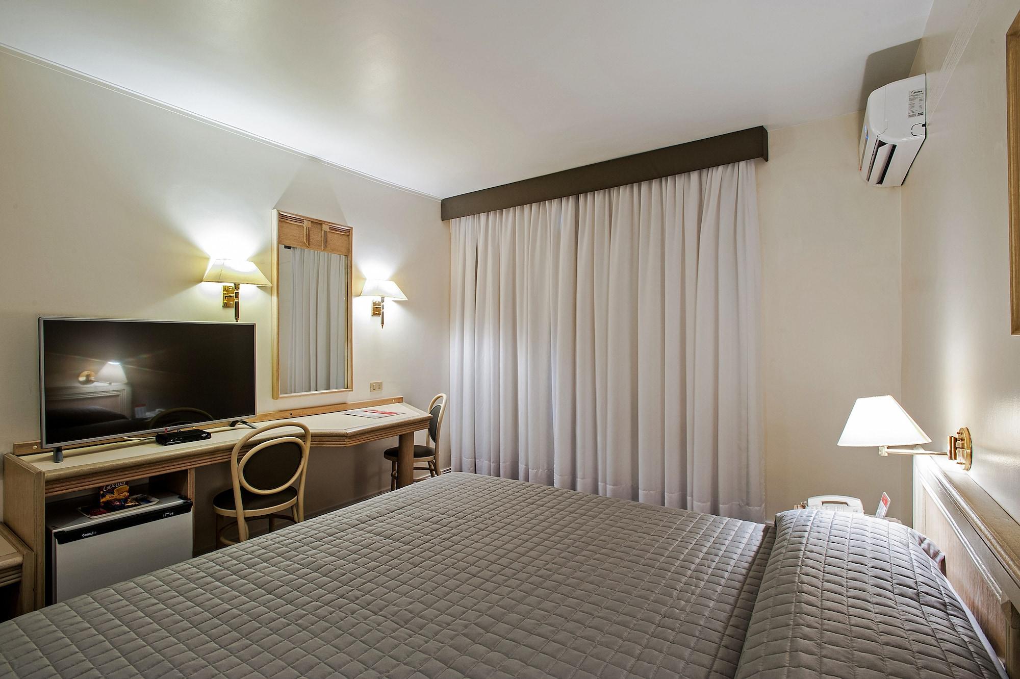 Trevi Hotel E Business Hotel 3*