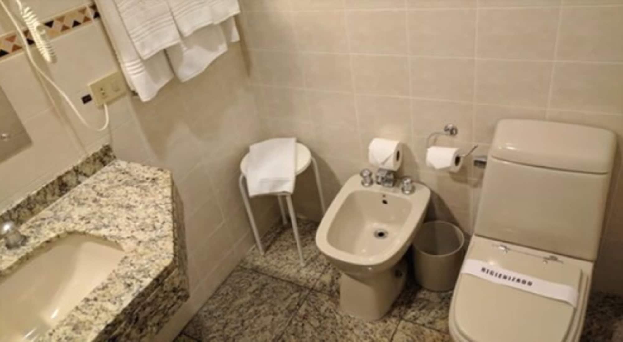 Trevi Hotel E Business Hotel 3*